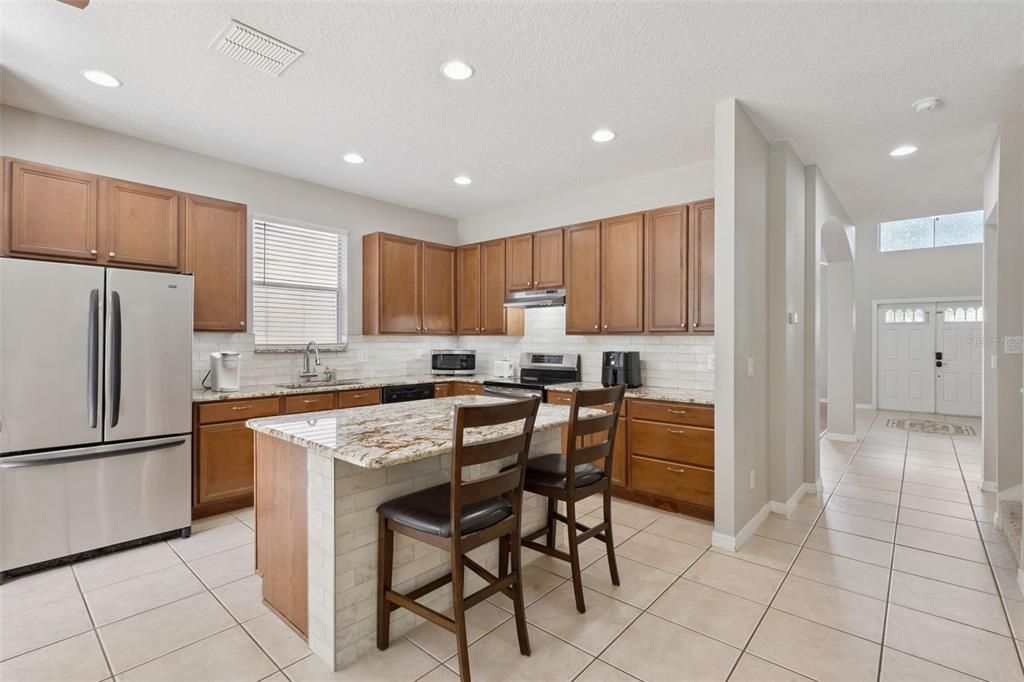 For Sale: $450,000 (4 beds, 3 baths, 2862 Square Feet)