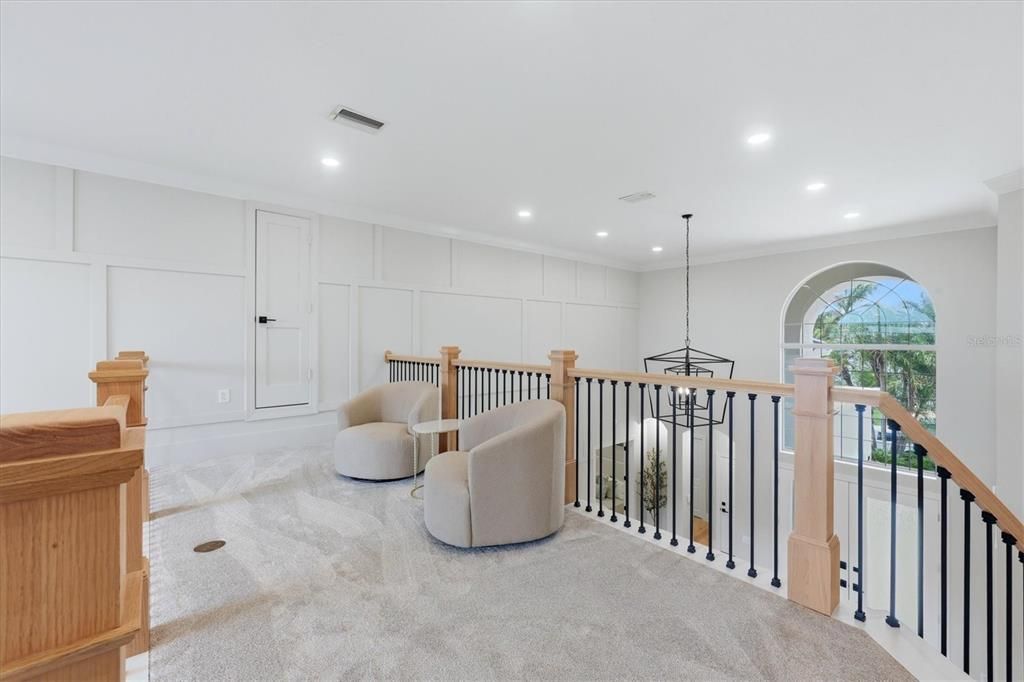For Sale: $4,999,000 (5 beds, 3 baths, 3842 Square Feet)