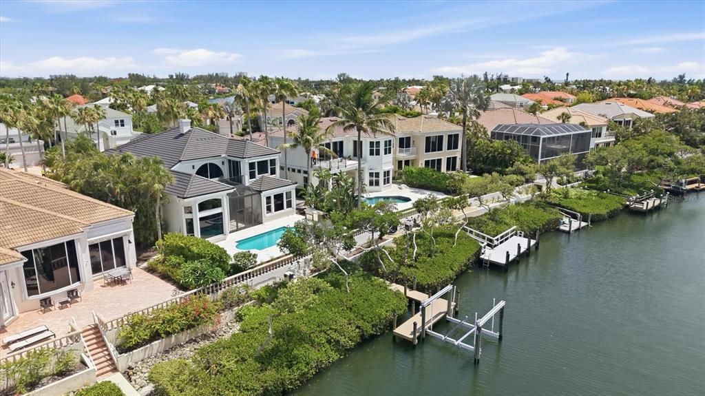 For Sale: $4,999,000 (5 beds, 3 baths, 3842 Square Feet)