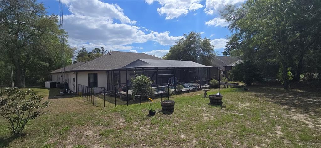 For Sale: $344,900 (3 beds, 2 baths, 2033 Square Feet)