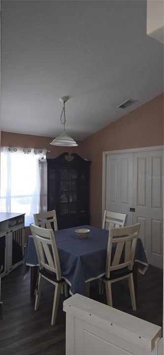 For Sale: $344,900 (3 beds, 2 baths, 2033 Square Feet)