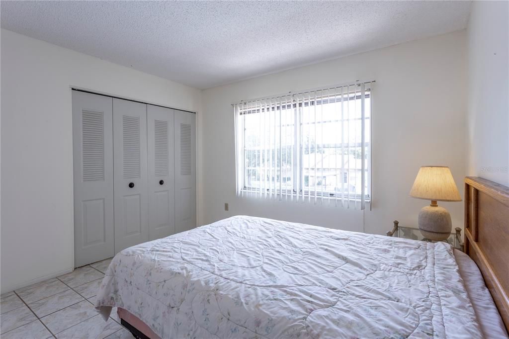 For Sale: $110,000 (2 beds, 1 baths, 1114 Square Feet)