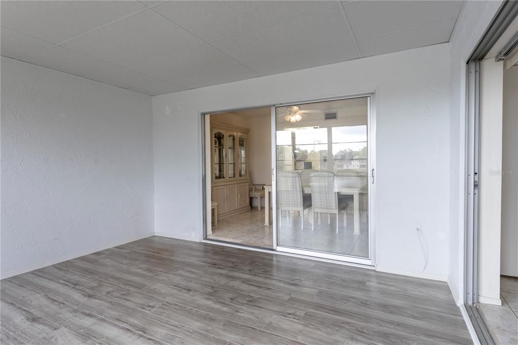 For Sale: $110,000 (2 beds, 1 baths, 1114 Square Feet)