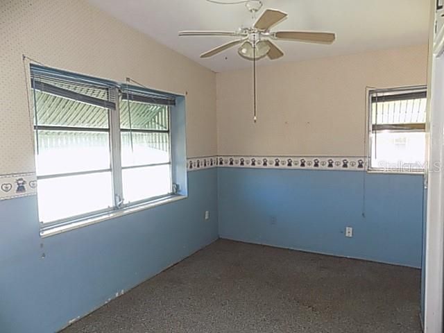 For Sale: $295,000 (3 beds, 2 baths, 1528 Square Feet)