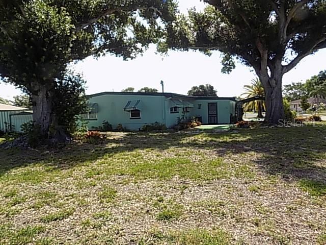 For Sale: $295,000 (3 beds, 2 baths, 1528 Square Feet)