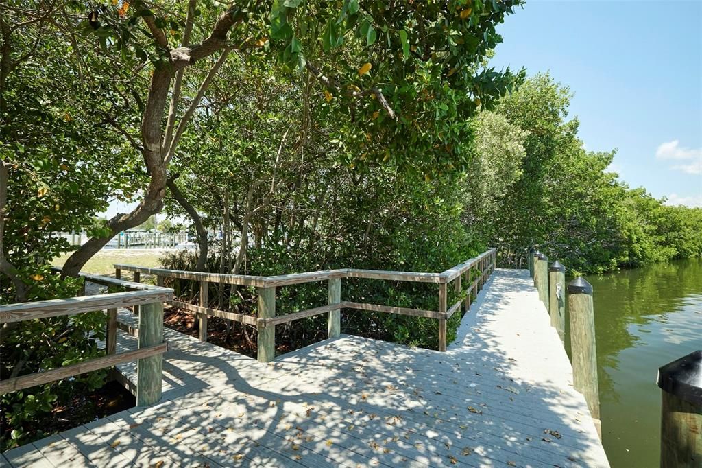 For Sale: $295,000 (3 beds, 2 baths, 1528 Square Feet)