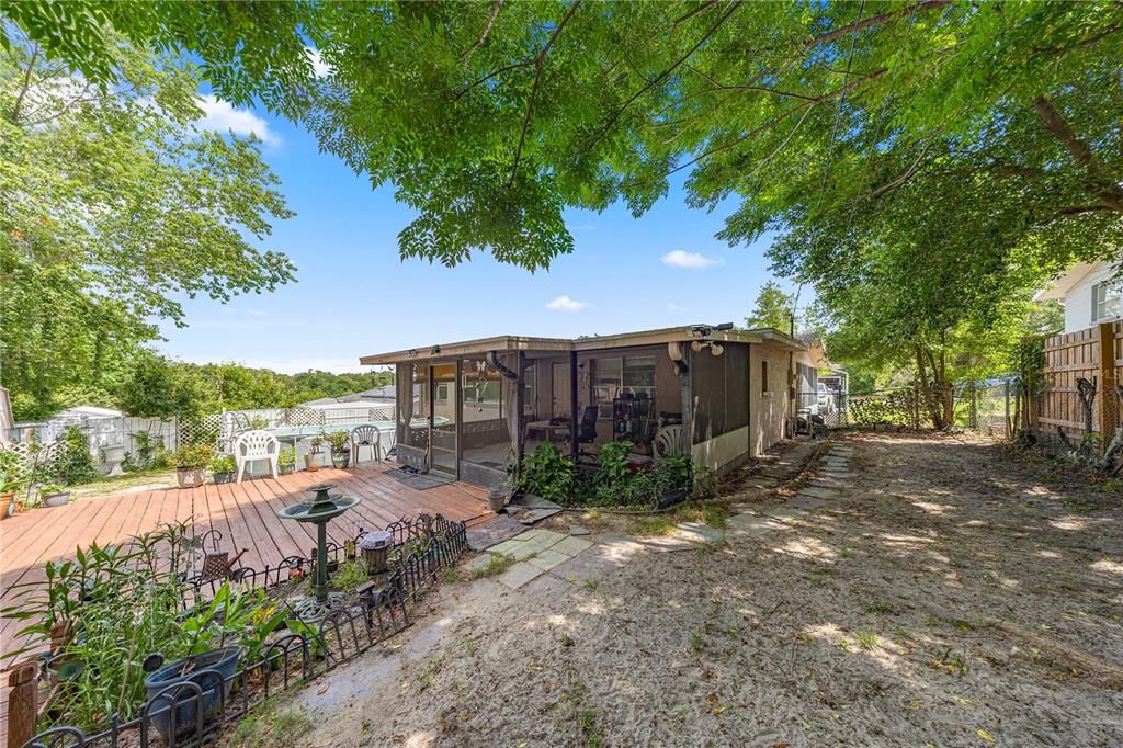 For Sale: $205,000 (3 beds, 2 baths, 1388 Square Feet)
