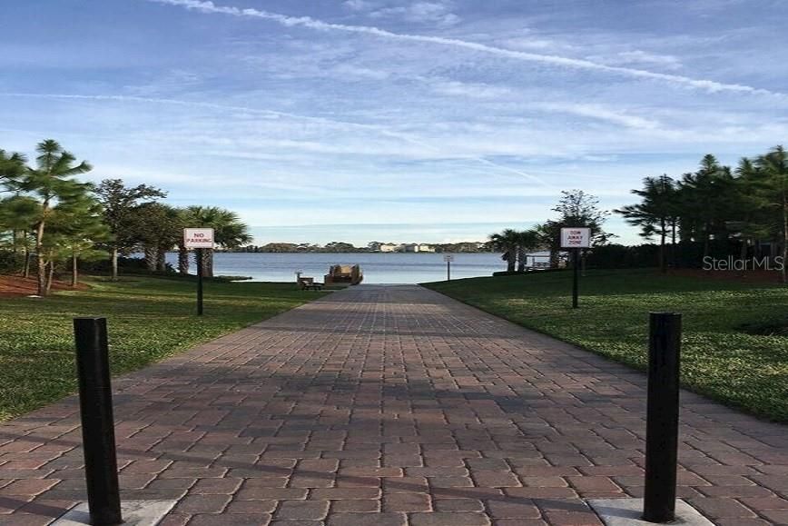 待售: $619,000 (4 贝兹, 2 浴室, 2608 平方英尺)
