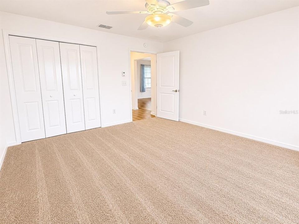 Active With Contract: $2,500 (3 beds, 2 baths, 1392 Square Feet)