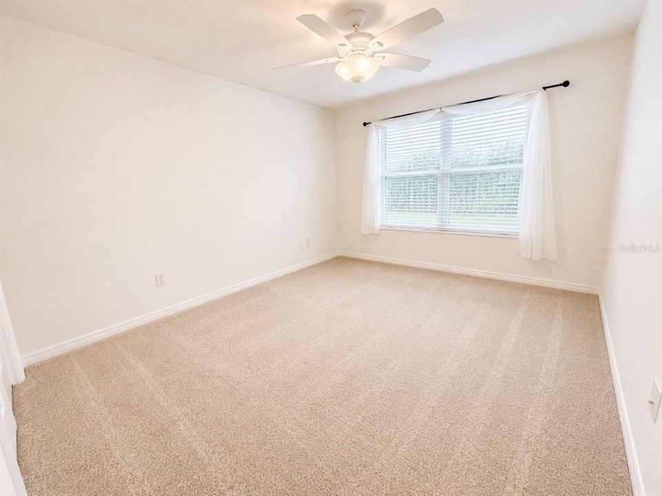 Active With Contract: $2,500 (3 beds, 2 baths, 1392 Square Feet)