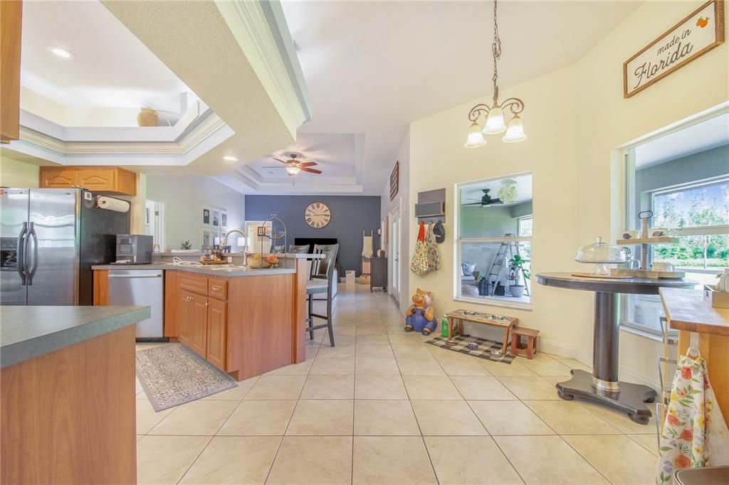 For Sale: $850,000 (5 beds, 3 baths, 2336 Square Feet)