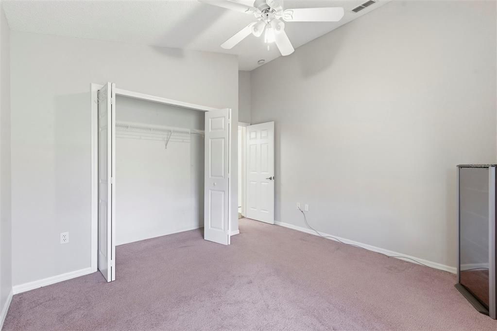 Activo con contrato: $295,000 (3 camas, 2 baños, 1755 Pies cuadrados)