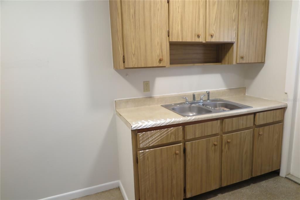 En Renta: $950 (1 camas, 1 baños, 720 Pies cuadrados)