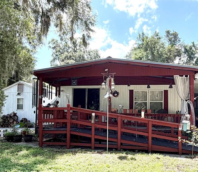 For Sale: $135,000 (2 beds, 1 baths, 1056 Square Feet)