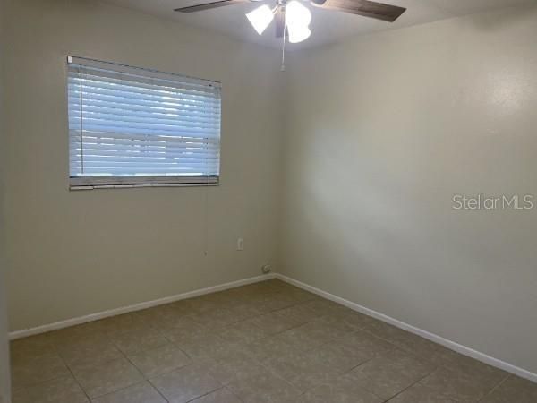 For Rent: $1,800 (3 beds, 1 baths, 1120 Square Feet)