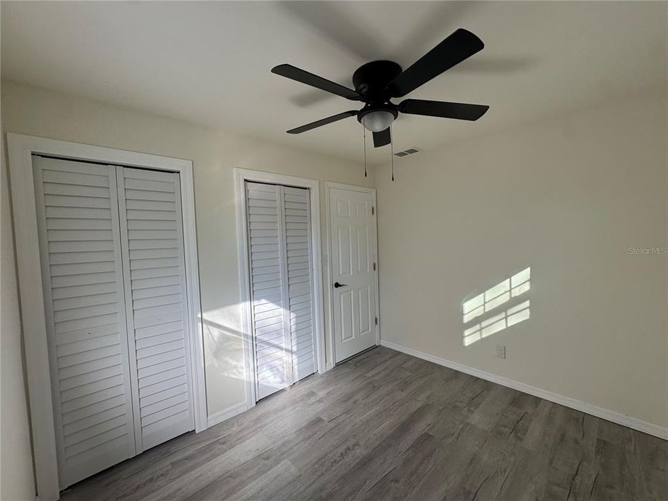 В аренду: $1,950 (3 спален, 1 ванн, 1160 Квадратных фут)