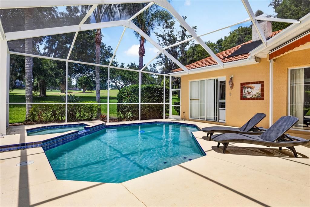 En Venta: $749,900 (4 camas, 3 baños, 2656 Pies cuadrados)