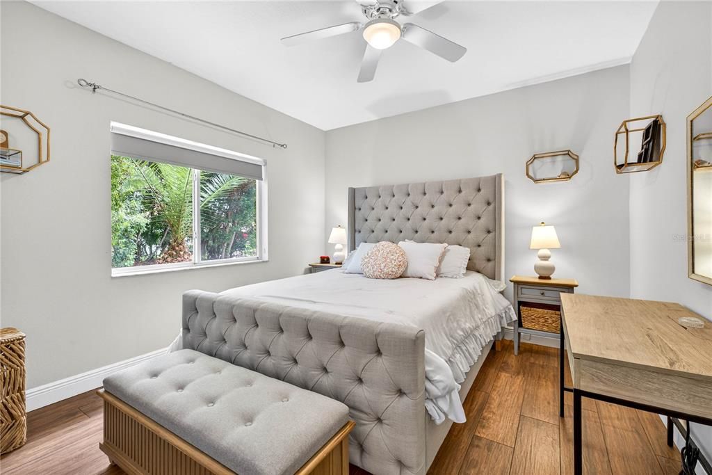En Venta: $749,900 (4 camas, 3 baños, 2656 Pies cuadrados)