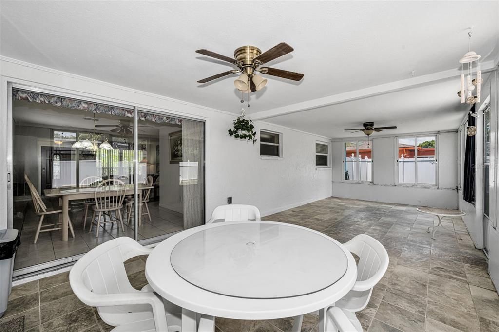 Active With Contract: $205,000 (2 beds, 2 baths, 1260 Square Feet)