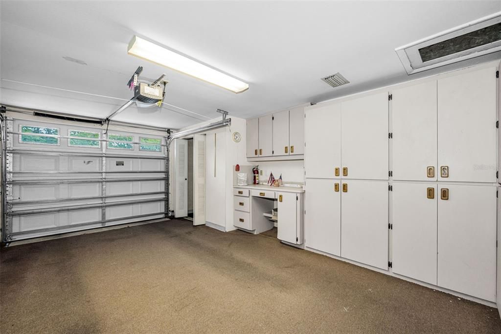 Active With Contract: $205,000 (2 beds, 2 baths, 1260 Square Feet)