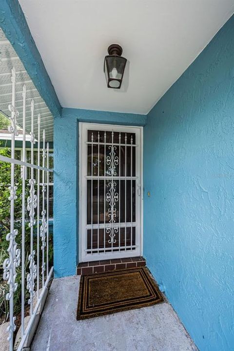 Active With Contract: $205,000 (2 beds, 2 baths, 1260 Square Feet)