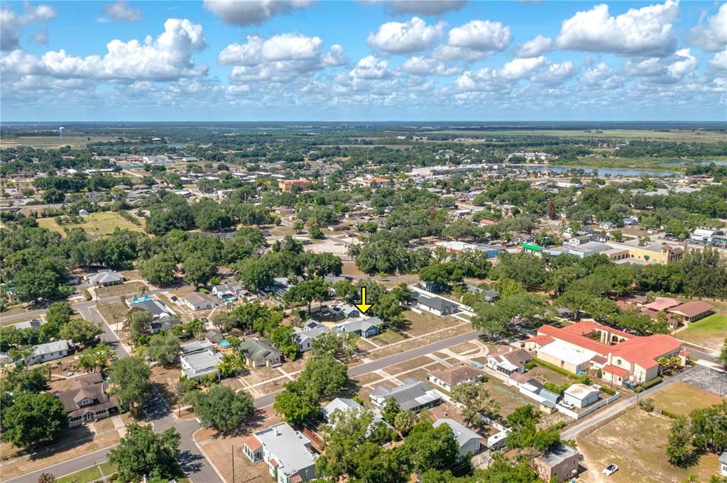 For Sale: $285,000 (3 beds, 2 baths, 2035 Square Feet)