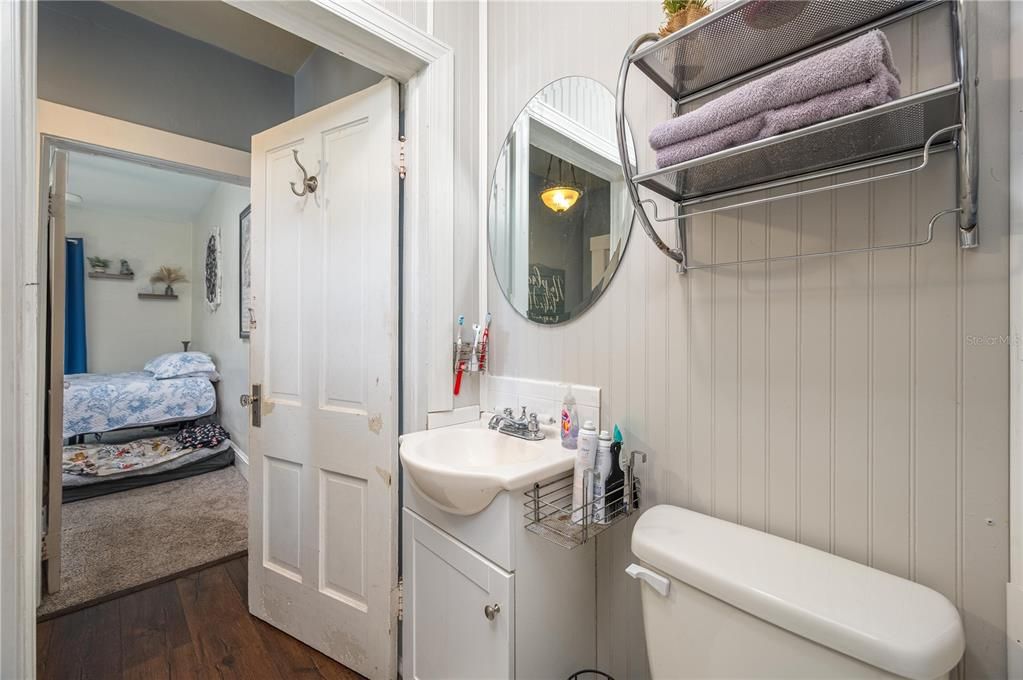 For Sale: $285,000 (3 beds, 2 baths, 2035 Square Feet)