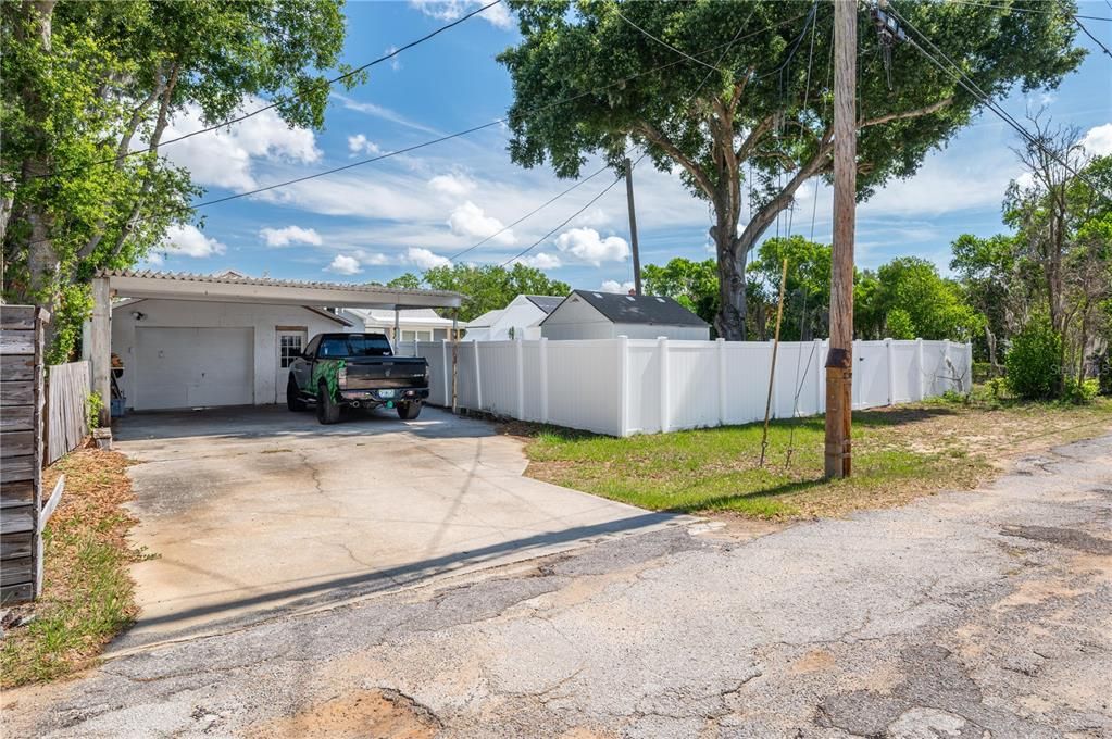 For Sale: $285,000 (3 beds, 2 baths, 2035 Square Feet)