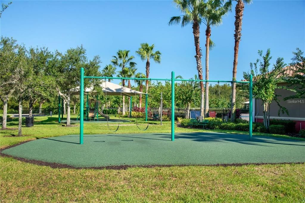 For Sale: $449,500 (4 beds, 3 baths, 2027 Square Feet)