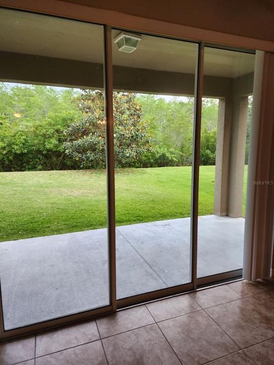 For Sale: $449,500 (4 beds, 3 baths, 2027 Square Feet)