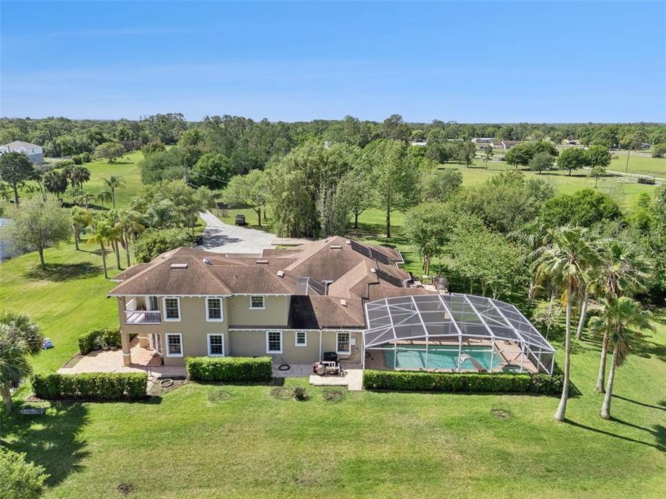 For Sale: $1,500,000 (6 beds, 5 baths, 4808 Square Feet)