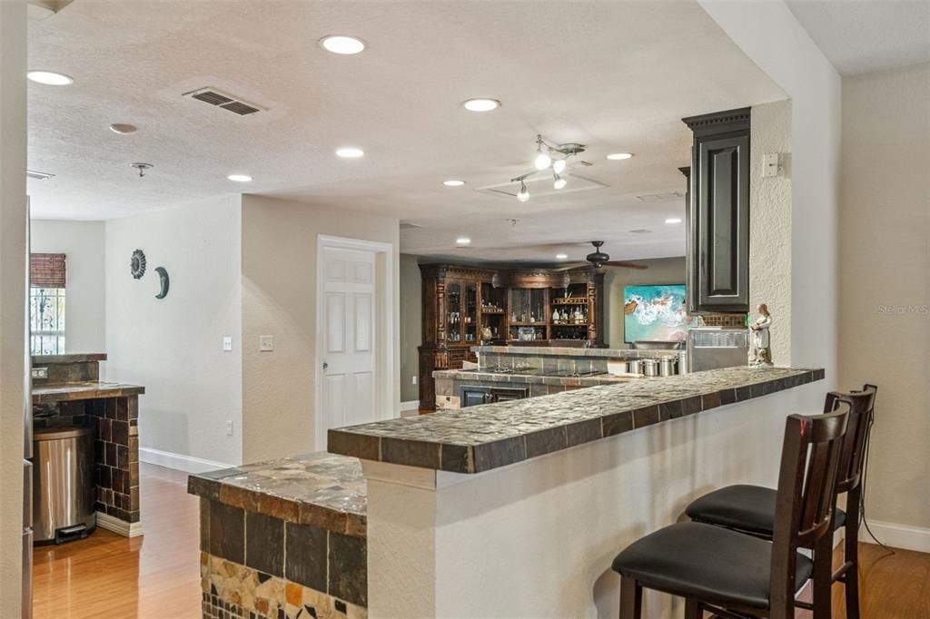 For Sale: $1,500,000 (6 beds, 5 baths, 4808 Square Feet)