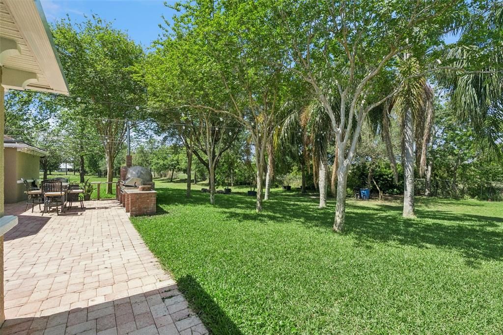 For Sale: $1,500,000 (6 beds, 5 baths, 4808 Square Feet)