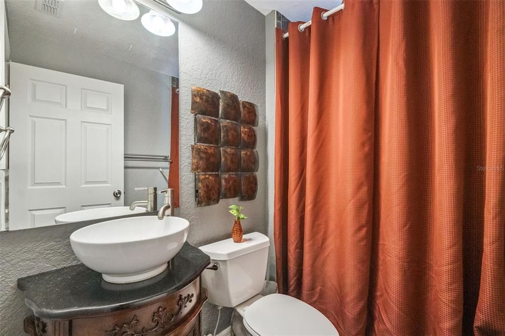 For Sale: $1,500,000 (6 beds, 5 baths, 4808 Square Feet)