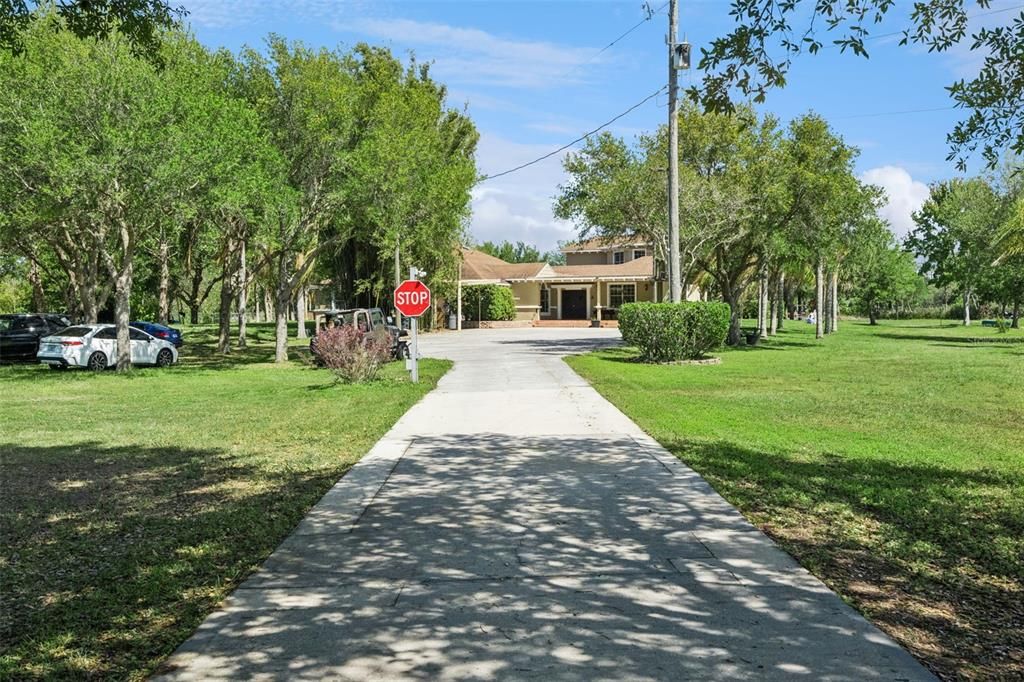 For Sale: $1,500,000 (6 beds, 5 baths, 4808 Square Feet)