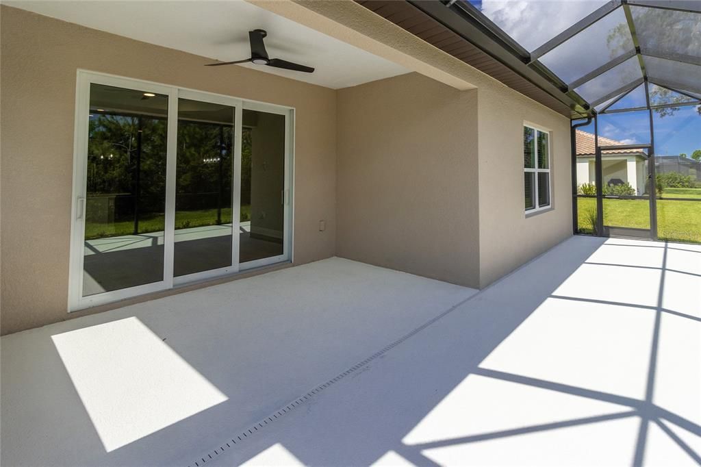 Active With Contract: $3,200 (3 beds, 2 baths, 1766 Square Feet)