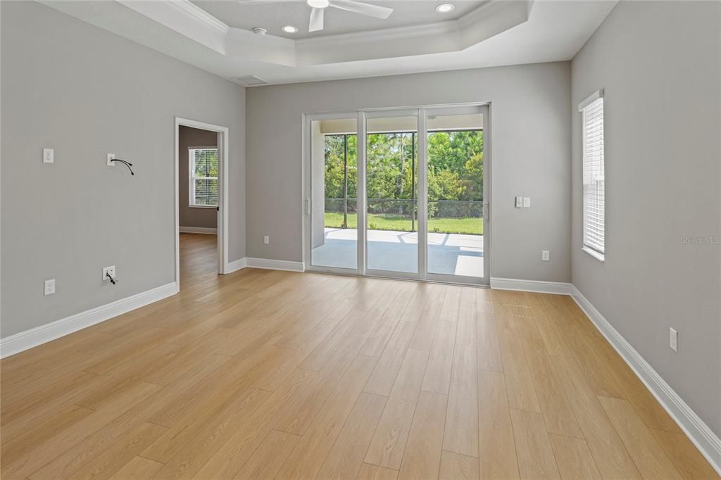 Active With Contract: $3,200 (3 beds, 2 baths, 1766 Square Feet)