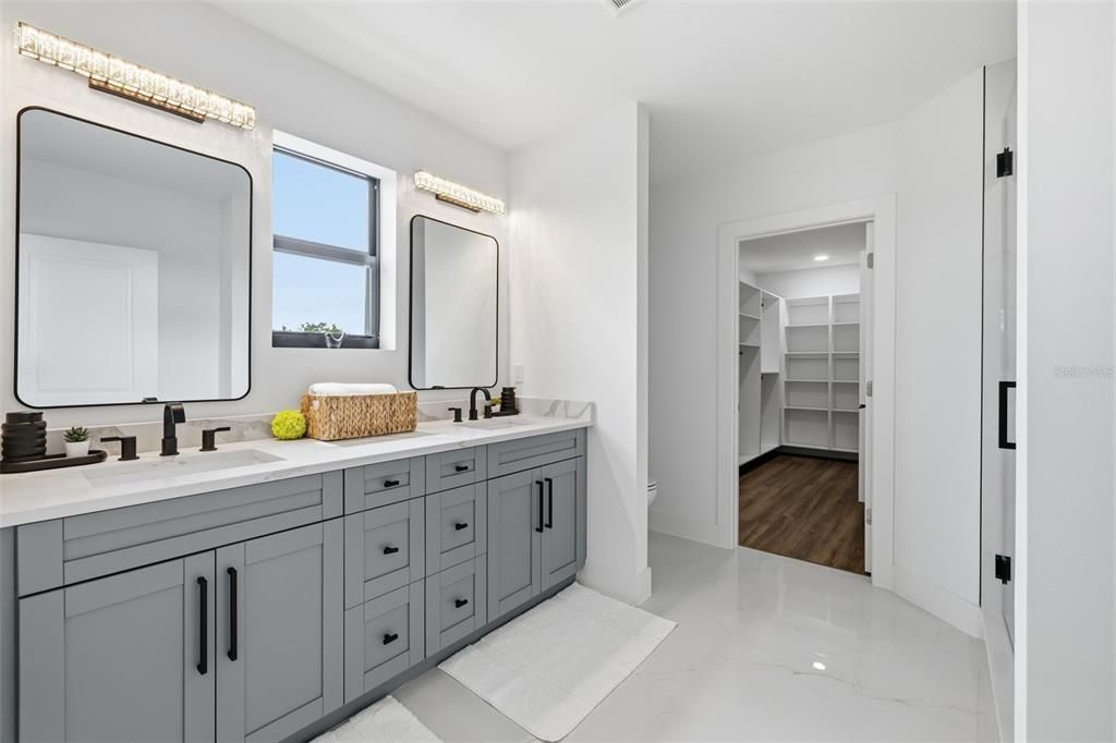 For Sale: $774,900 (5 beds, 3 baths, 2393 Square Feet)