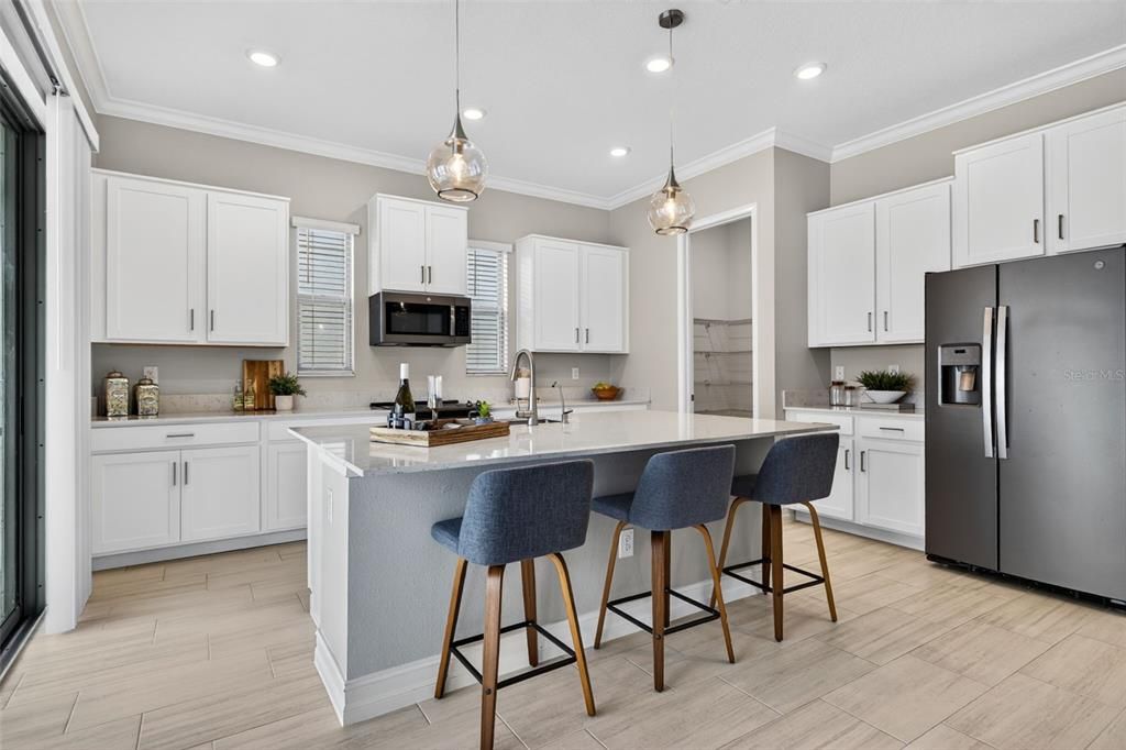 For Sale: $775,000 (4 beds, 3 baths, 2865 Square Feet)