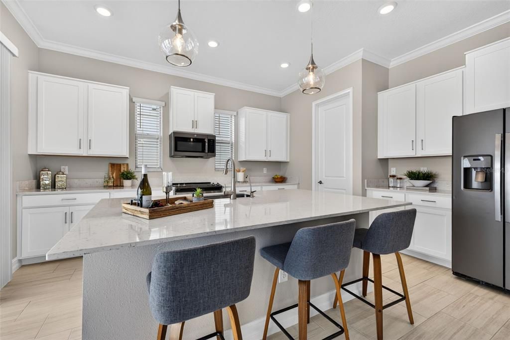 For Sale: $775,000 (4 beds, 3 baths, 2865 Square Feet)