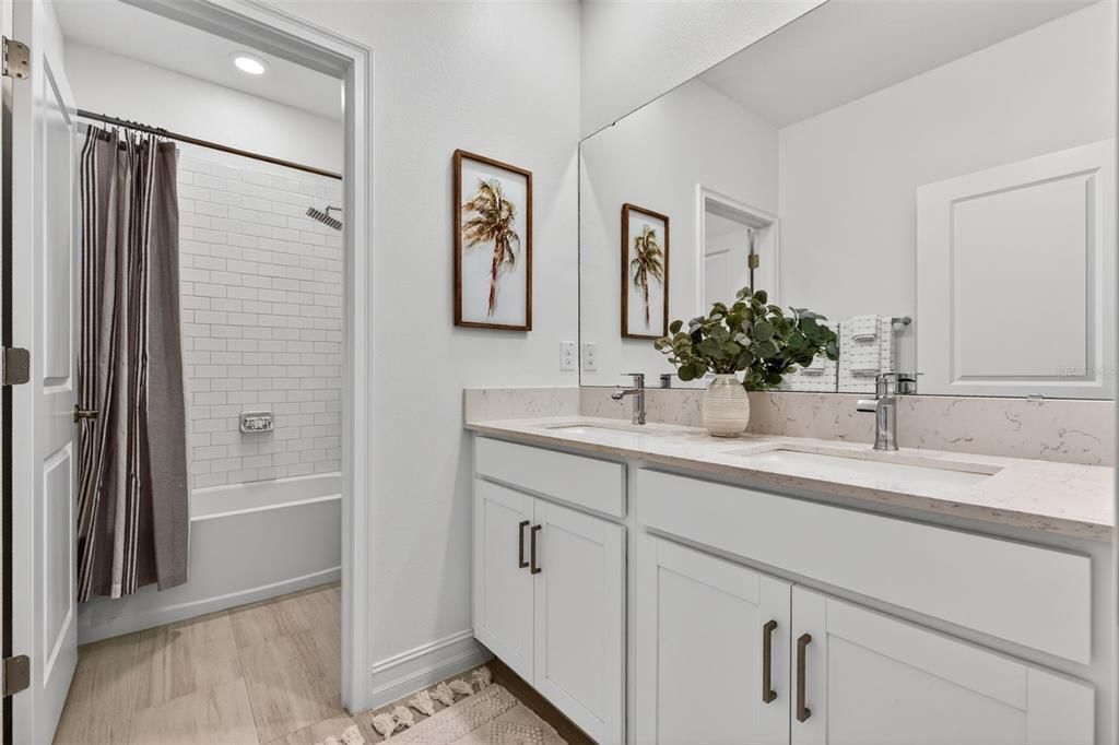 For Sale: $775,000 (4 beds, 3 baths, 2865 Square Feet)