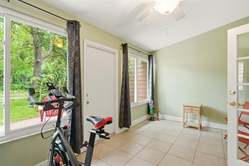 En Venta: $275,000 (2 camas, 2 baños, 1408 Pies cuadrados)