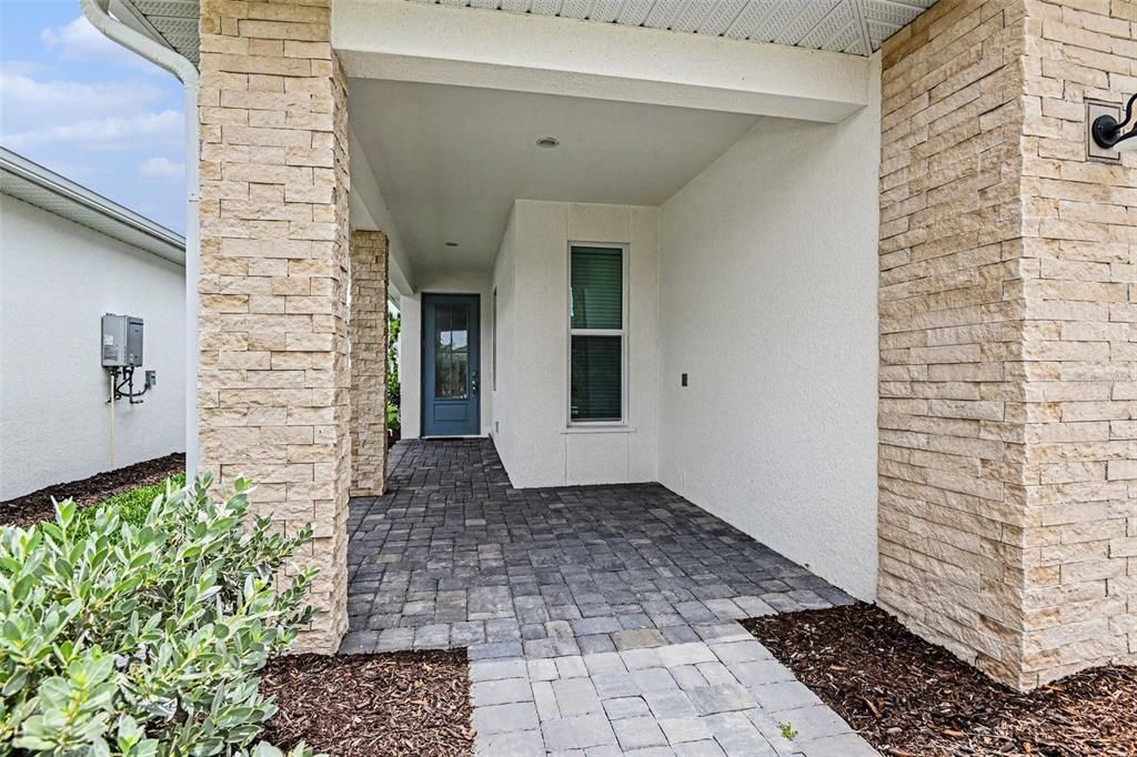 For Rent: $2,950 (2 beds, 2 baths, 1515 Square Feet)