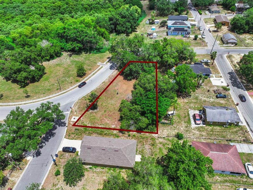待售: $100,000 (0.03 acres)