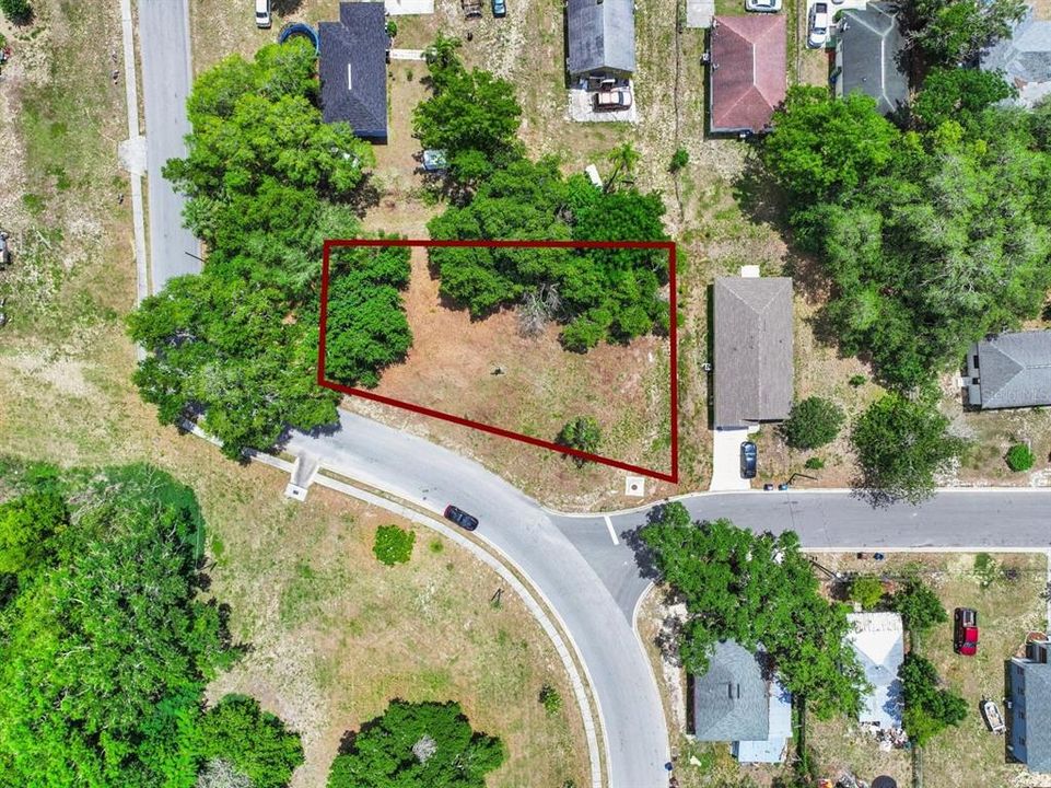 待售: $100,000 (0.03 acres)