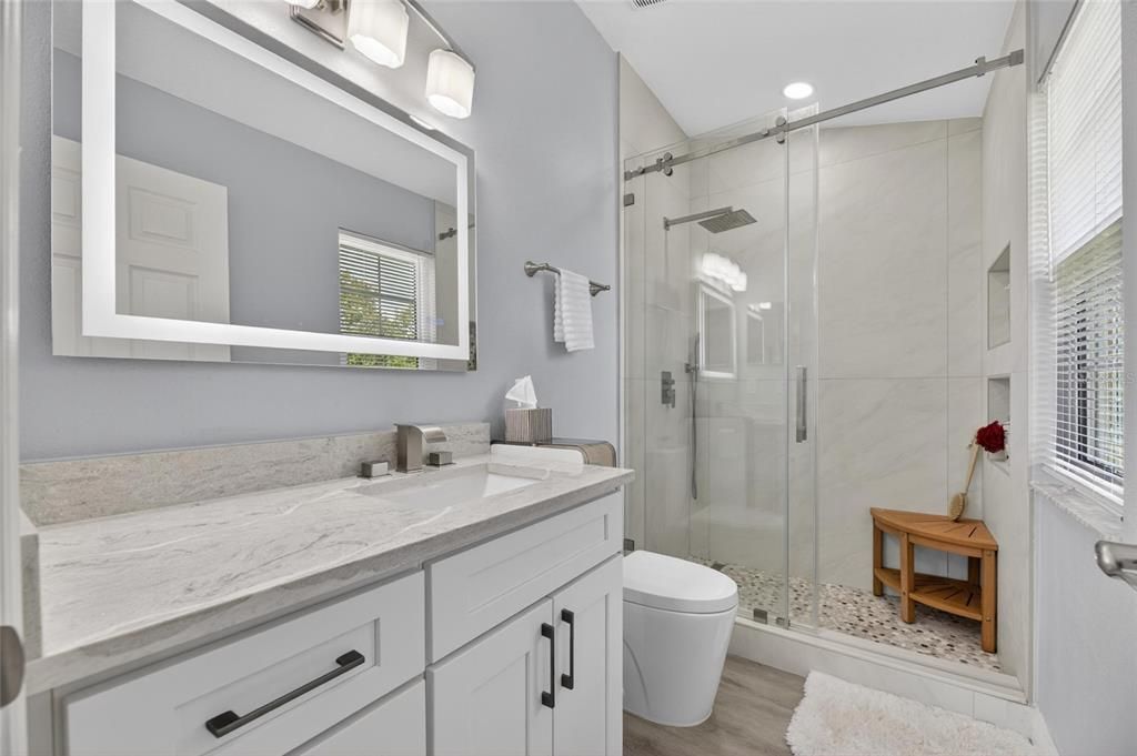 Activo con contrato: $329,900 (2 camas, 2 baños, 1759 Pies cuadrados)