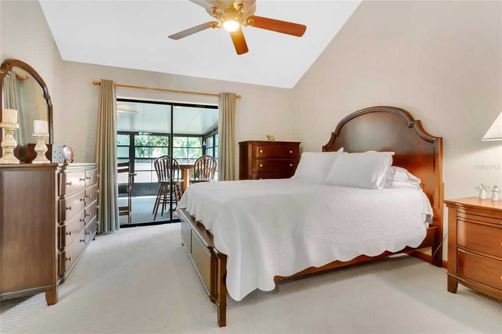 For Sale: $326,600 (3 beds, 2 baths, 1310 Square Feet)