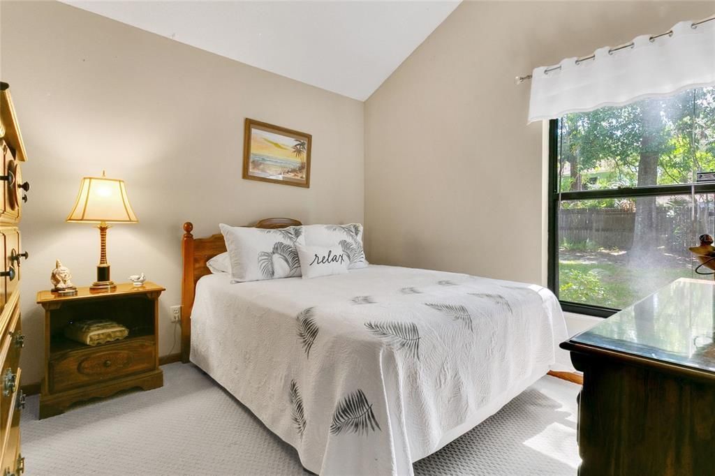 For Sale: $326,600 (3 beds, 2 baths, 1310 Square Feet)