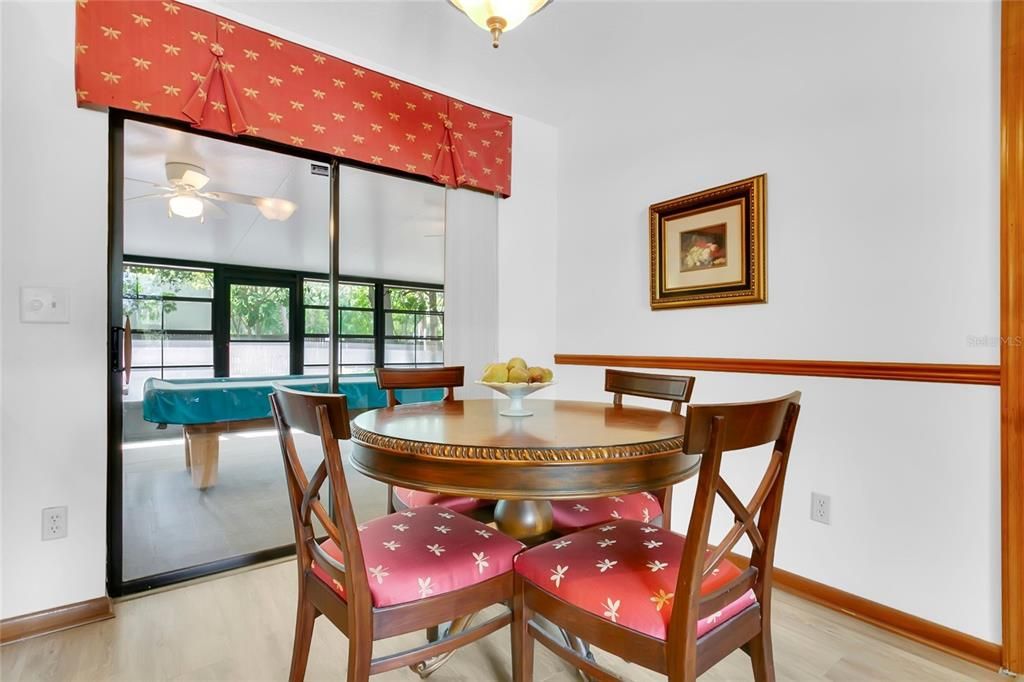 For Sale: $326,600 (3 beds, 2 baths, 1310 Square Feet)