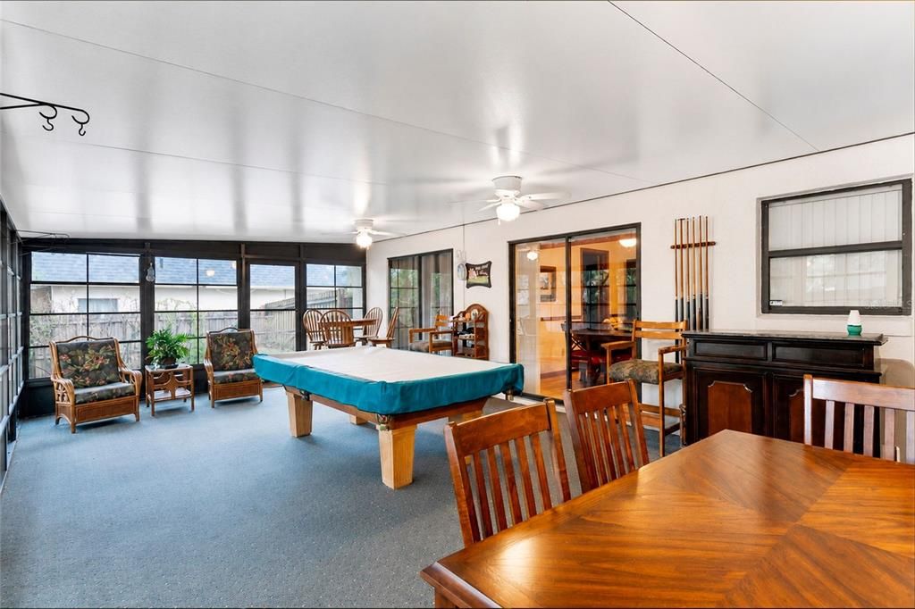 For Sale: $326,600 (3 beds, 2 baths, 1310 Square Feet)